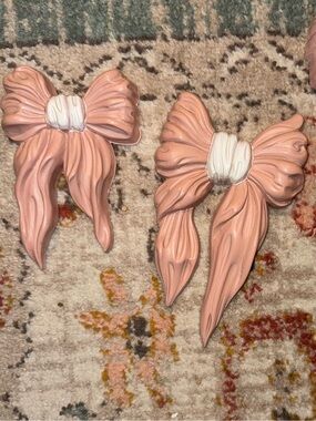 Vtg homco pink bow wall hangers